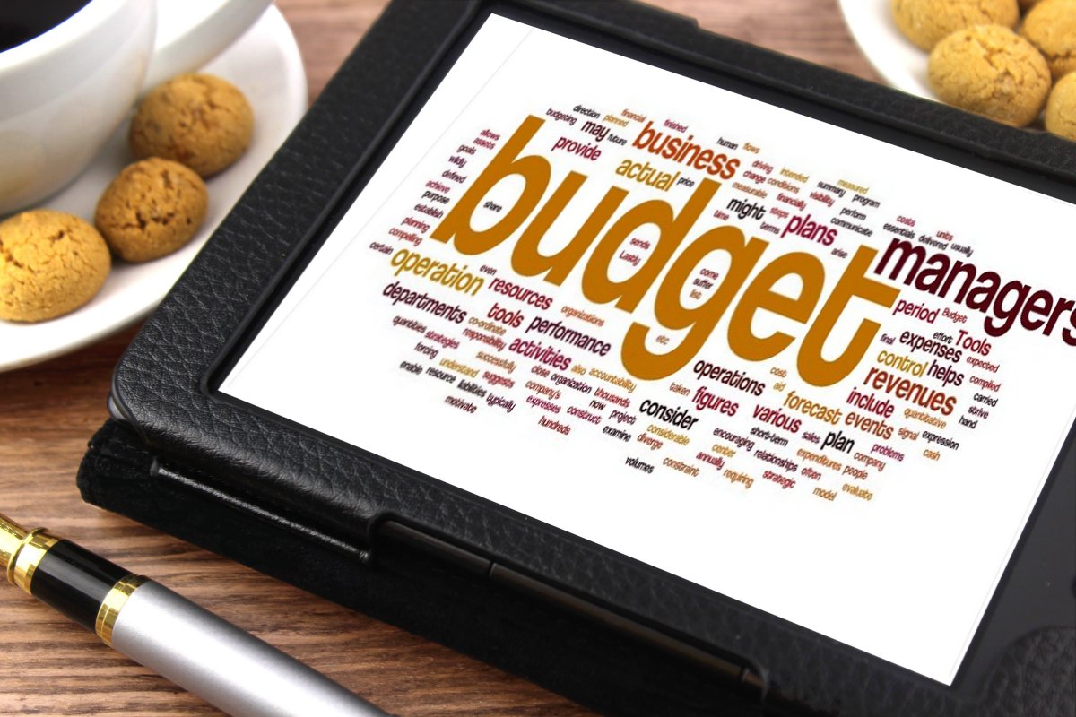 Budget - Free of Charge Creative Commons Tablet image Budget - Free of Charge Creative Commons Tablet image